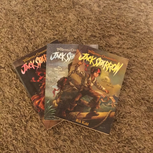 😀 Lot of 3 Jack Sparrow Books - Picture 1 of 4